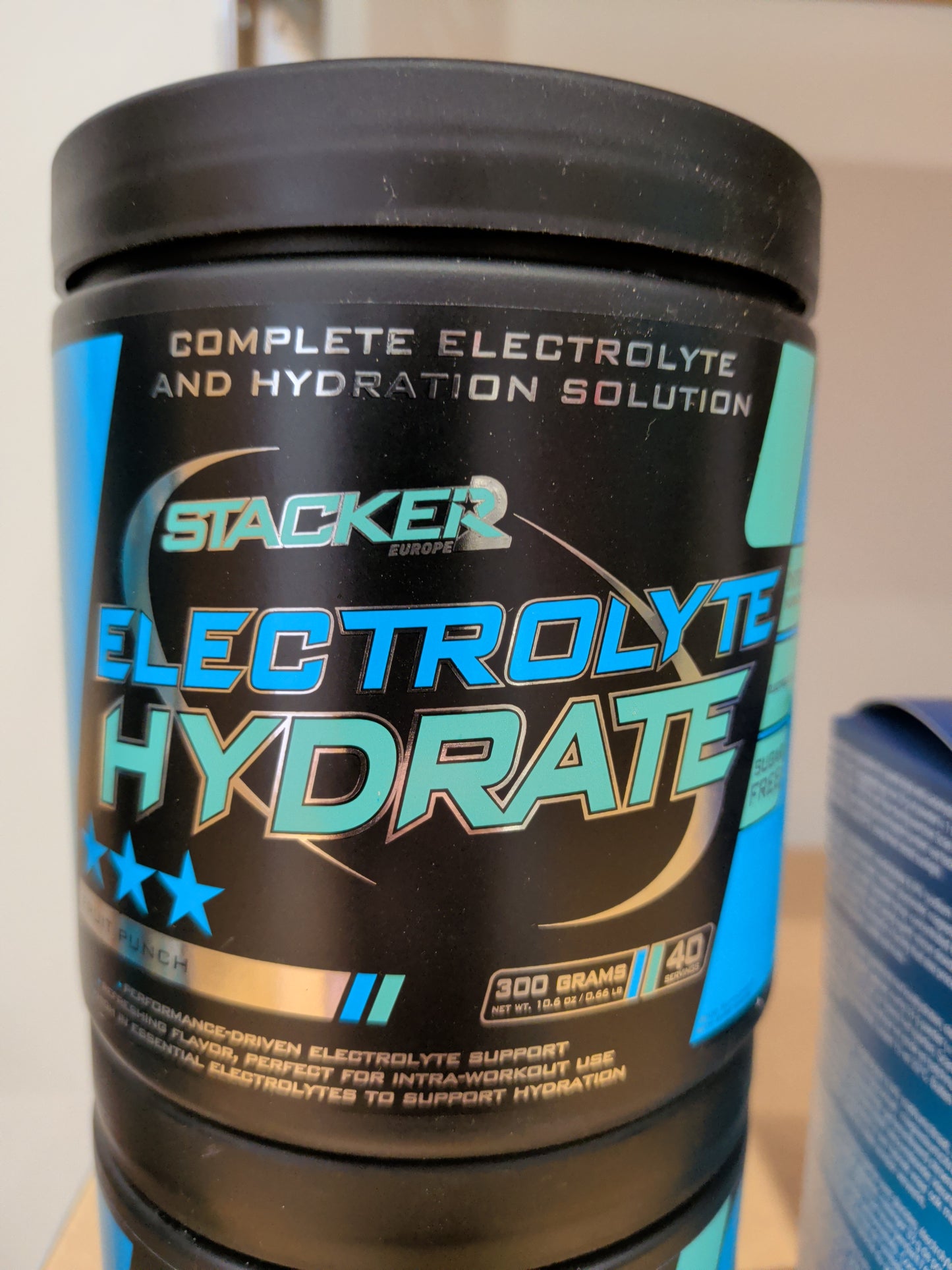 Stacker électrolyte hydrate